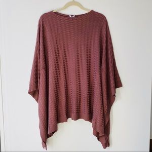 LULULEMON: Divinity Poncho in Mauve (Size O/S)